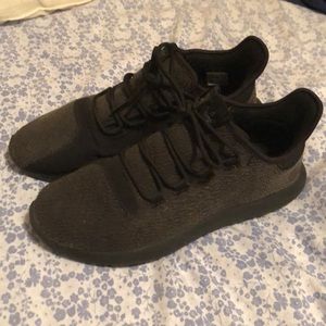 Black adidas tubular shadow